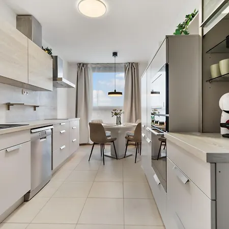 Apartament Lam Jungle - Sky View 21 Floor - Free Parking