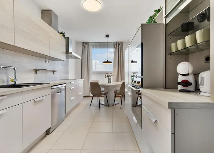 Apartment Lam Jungle - Sky View 21 Floor - Free Parking