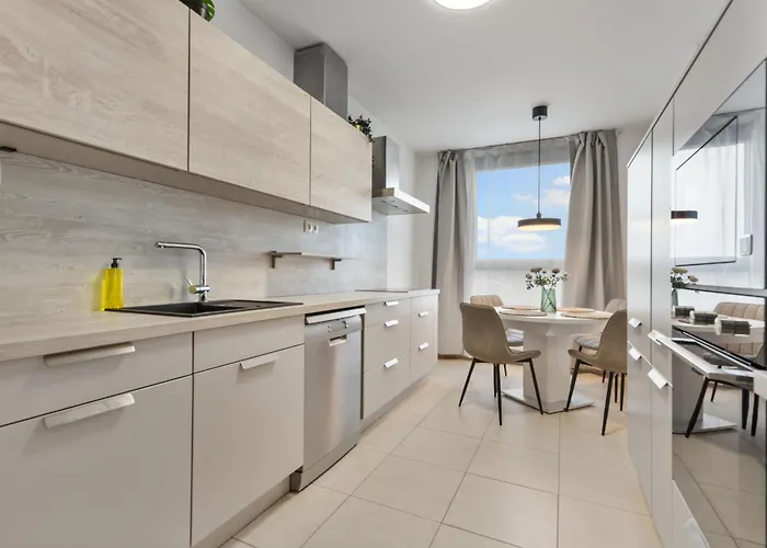 Lam Jungle - Sky View 21 Floor - Free Parking