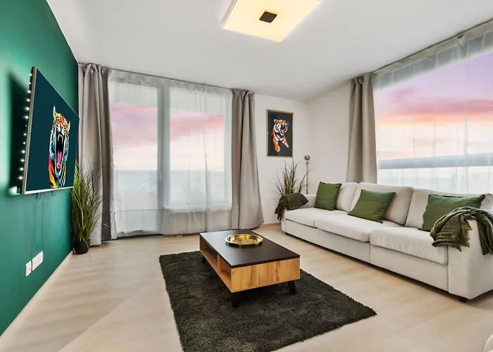 Apartment Lam Jungle - Sky View 21 Floor - Free Parking *