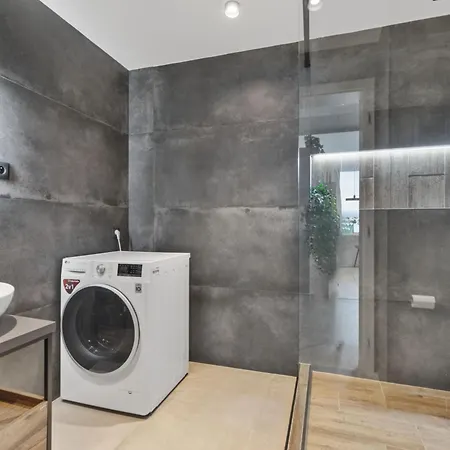 Lam Jungle - Sky View 21 Floor - Free Parking Daire *