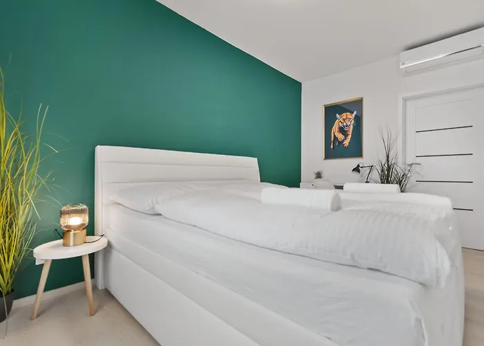 Lam Jungle - Sky View 21 Floor - Free Parking Bratislava